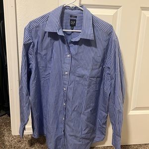 GAP Oversized Button-up